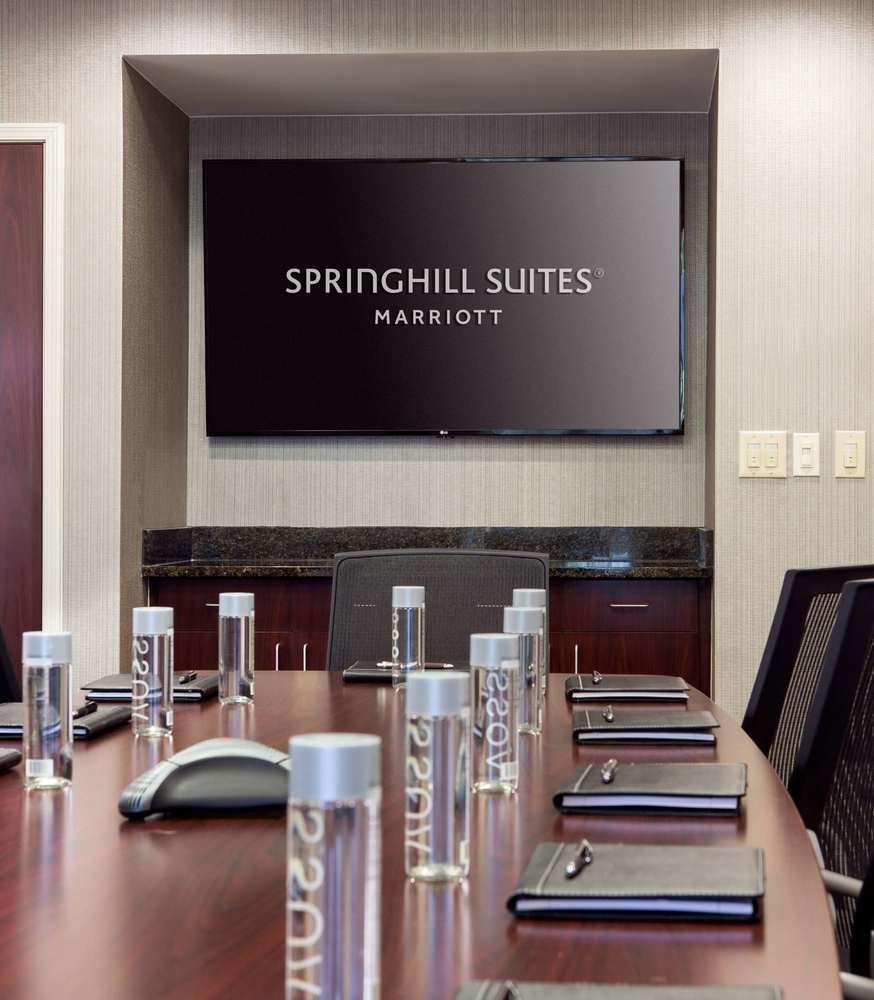 Springhill Suites Bakersfield Exterior photo