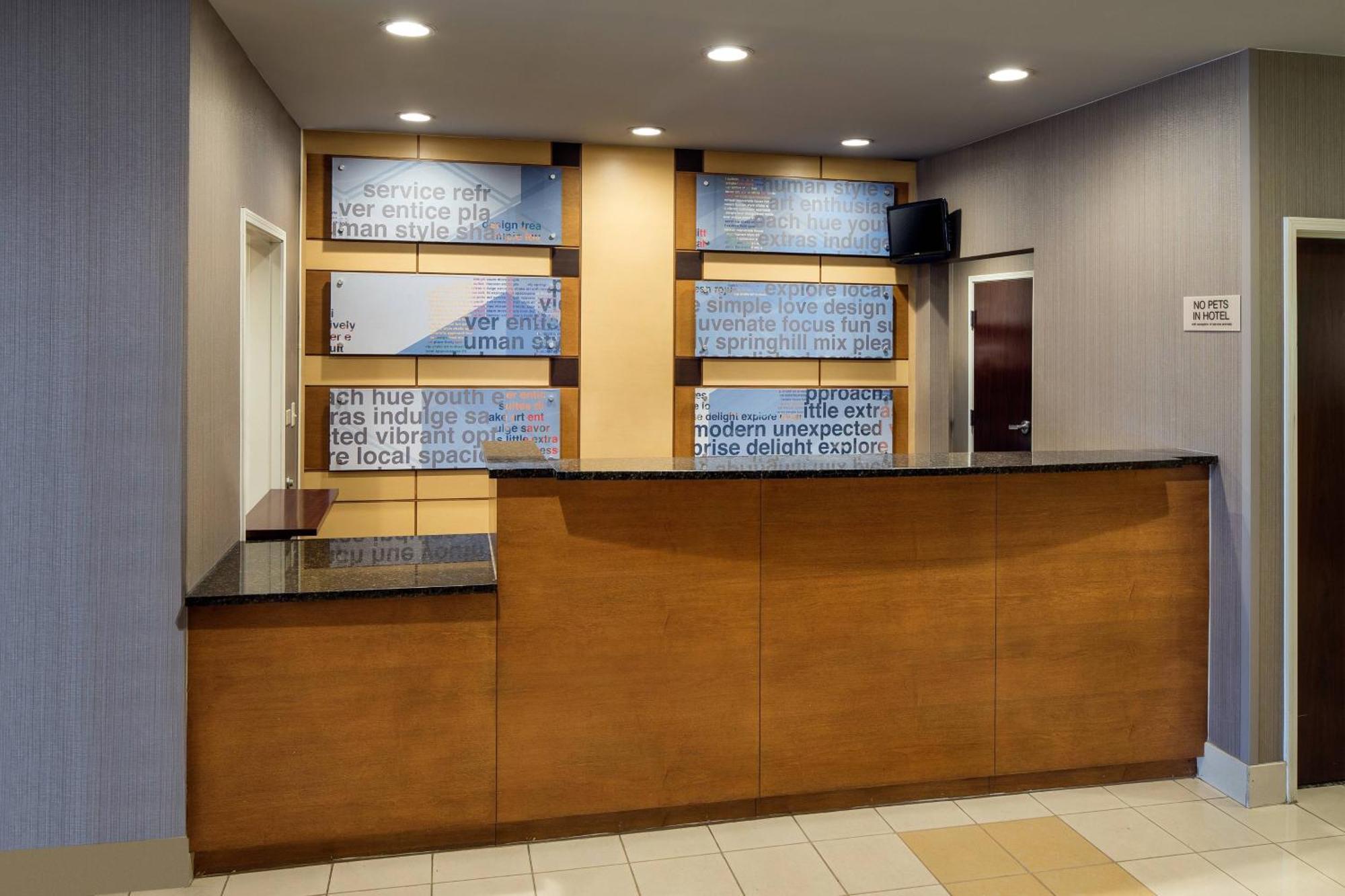 Springhill Suites Bakersfield Exterior photo