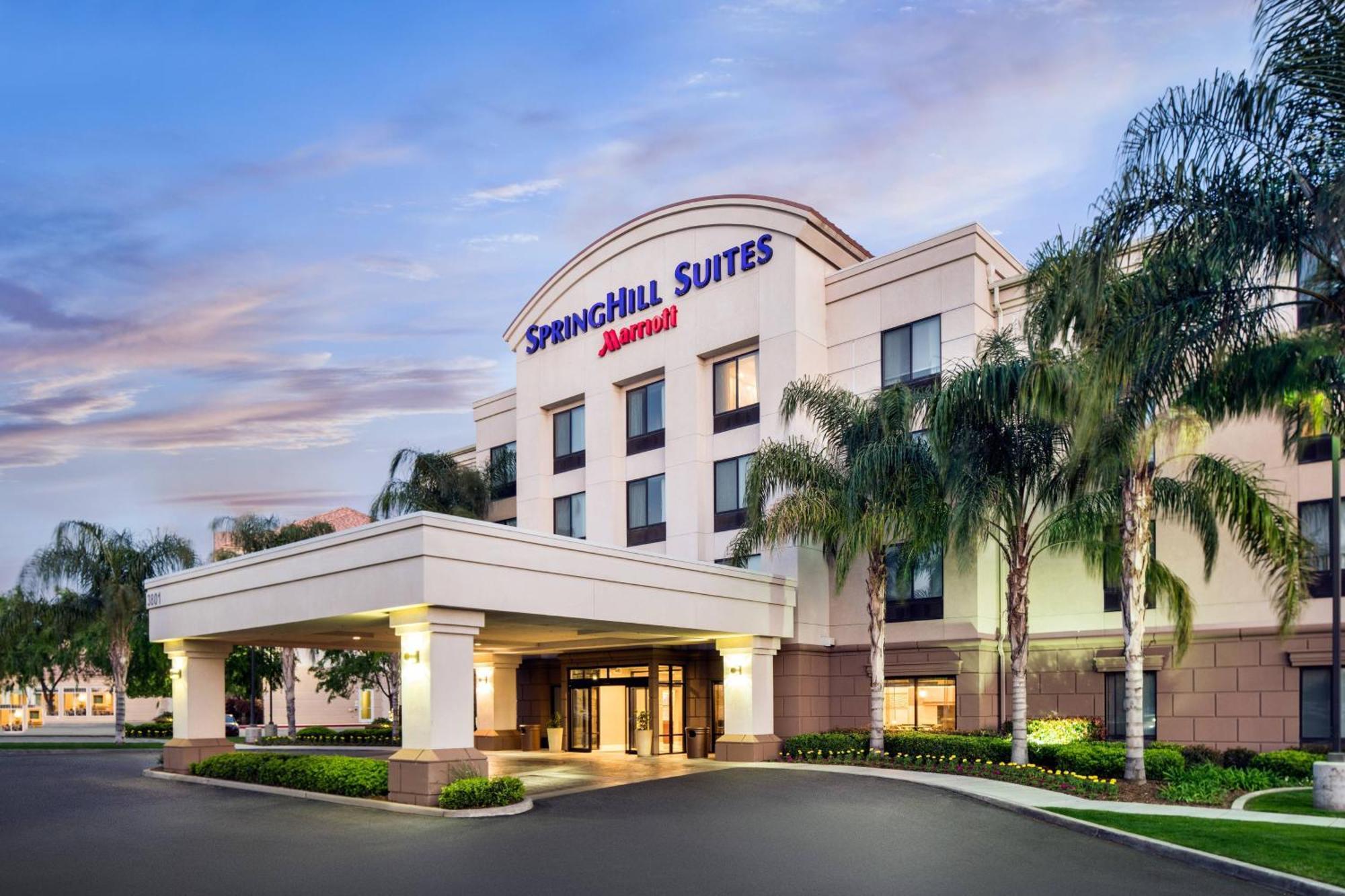 Springhill Suites Bakersfield Exterior photo